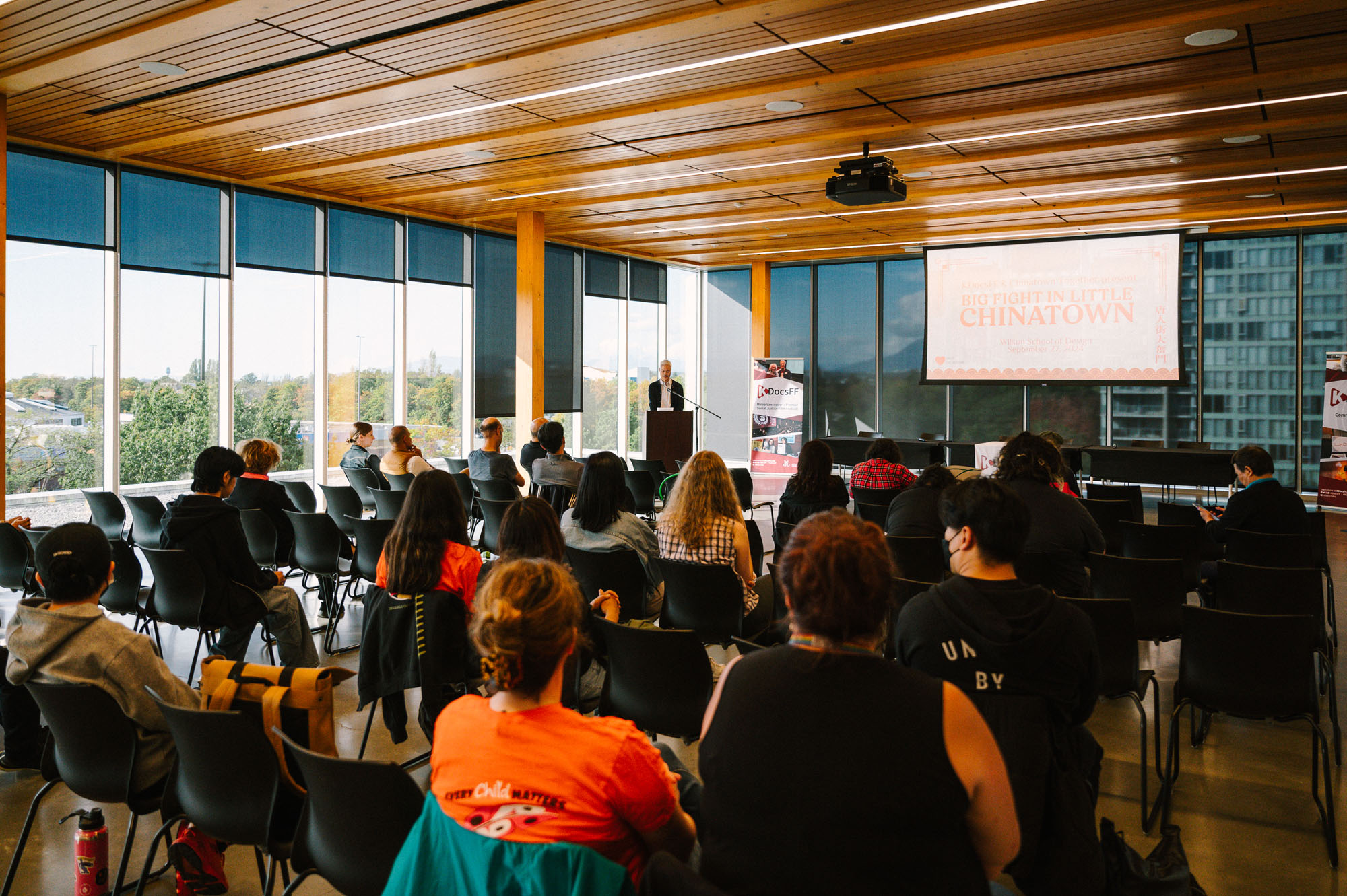 Big Fight in Little Chinatown