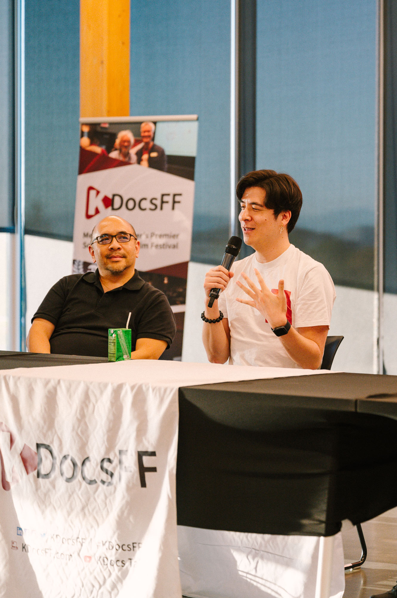 Big Fight in Little Chinatown